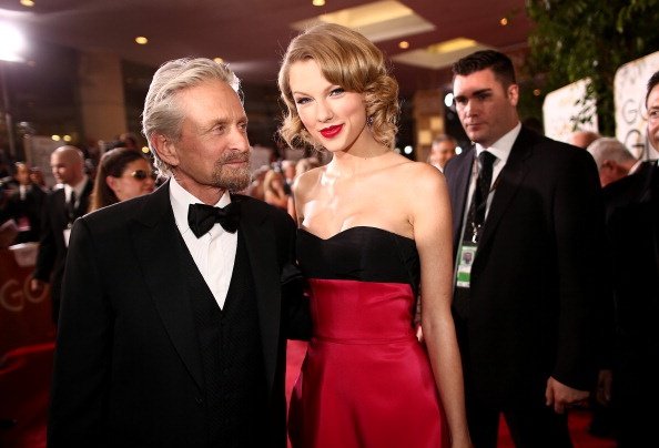 Taylor Swift at 71st Annual Golden Globe Awards — photo 62