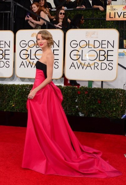 Taylor Swift at 71st Annual Golden Globe Awards — photo 70