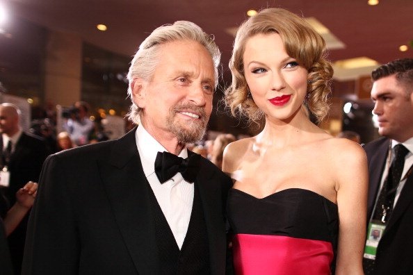 Taylor Swift at 71st Annual Golden Globe Awards — photo 96