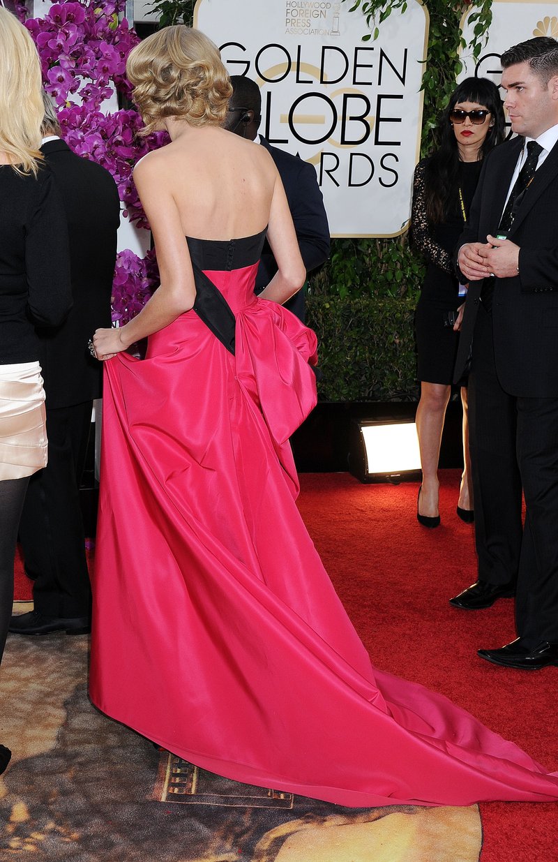 Taylor Swift at 71st Annual Golden Globe Awards — photo 144