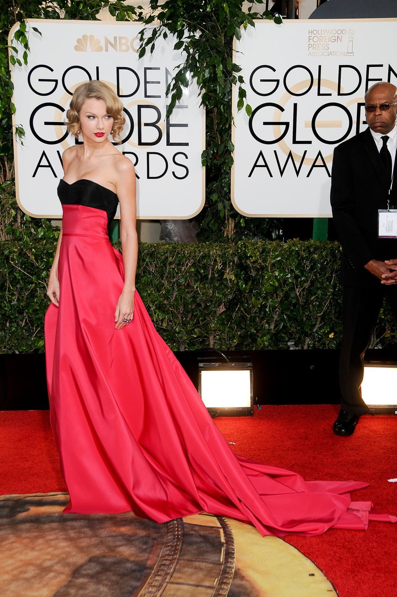 Taylor Swift at 71st Annual Golden Globe Awards — photo 197