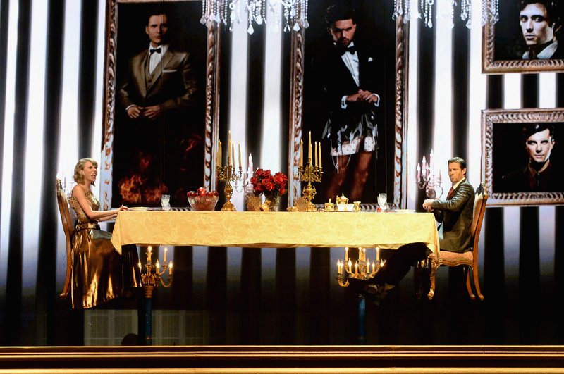 Taylor Swift at 2014 American Music Awards — photo 86