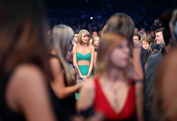 Taylor Swift at 2014 American Music Awards — photo 180