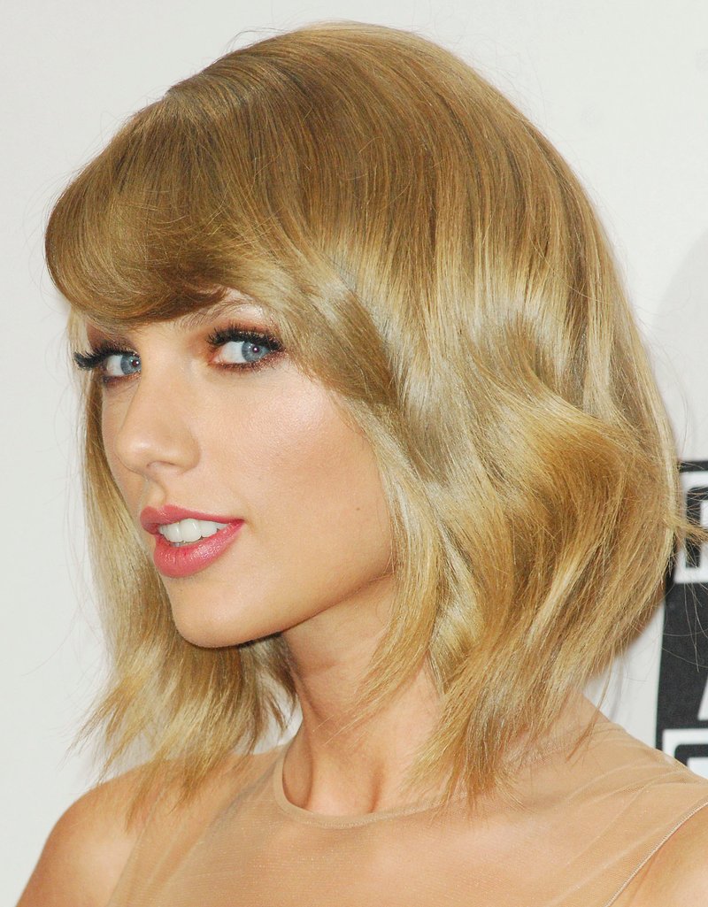 Taylor Swift at 2014 American Music Awards — photo 610