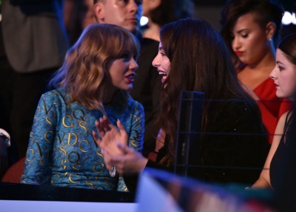 Taylor Swift at 2014 MTV Video Music Awards — photo 108