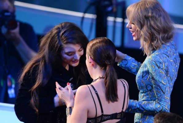 Taylor Swift at 2014 MTV Video Music Awards — photo 118