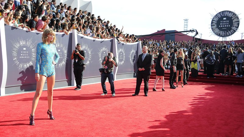 Taylor Swift at 2014 MTV Video Music Awards — photo 137