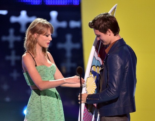 Taylor Swift at 2014 Teen Choice Awards — photo 31