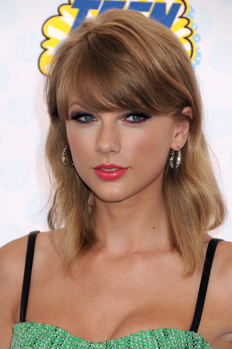 Taylor Swift at 2014 Teen Choice Awards — photo 136