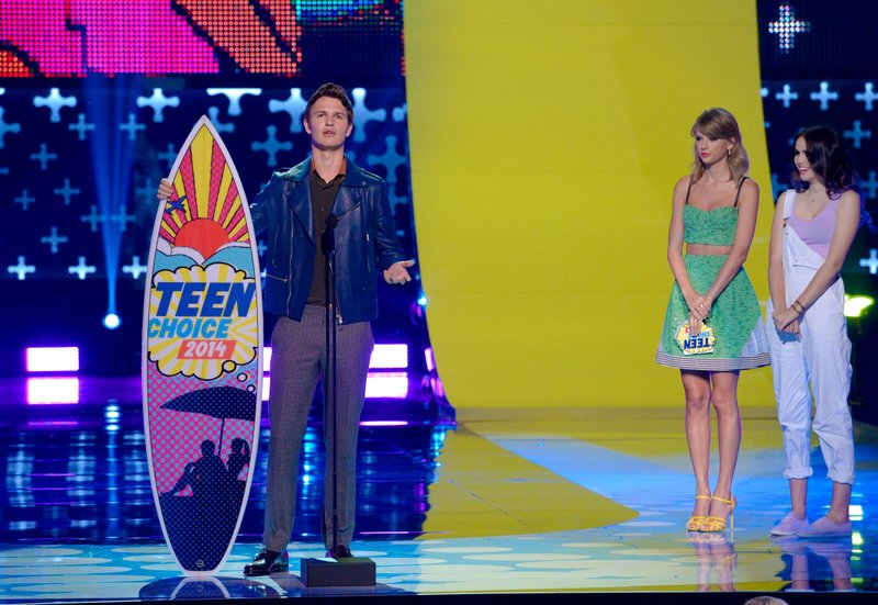 Taylor Swift at 2014 Teen Choice Awards — photo 152