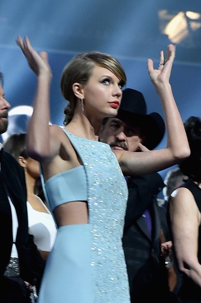 Taylor Swift at 50th Annual Academy Of Country Music Awards — photo 7