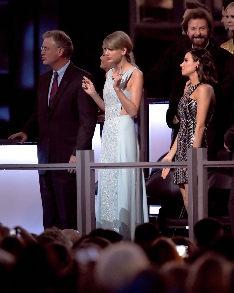 Taylor Swift at 50th Annual Academy Of Country Music Awards — photo 17