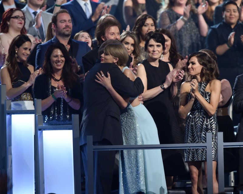 Taylor Swift at 50th Annual Academy Of Country Music Awards — photo 59