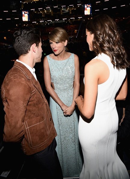 Taylor Swift at 50th Annual Academy Of Country Music Awards — photo 70