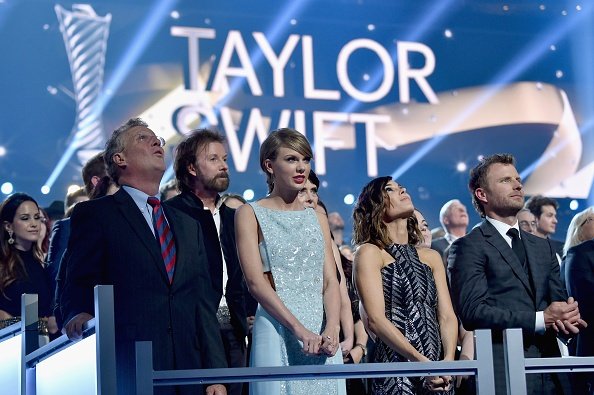 Taylor Swift at 50th Annual Academy Of Country Music Awards — photo 78