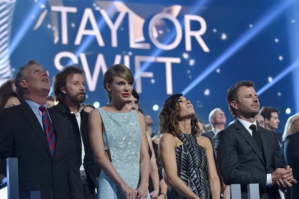 Taylor Swift at 50th Annual Academy Of Country Music Awards — photo 82