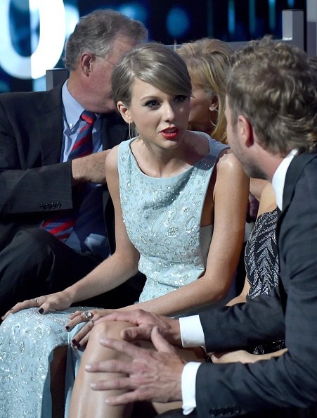 Taylor Swift at 50th Annual Academy Of Country Music Awards — photo 90