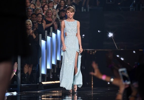 Taylor Swift at 50th Annual Academy Of Country Music Awards — photo 94