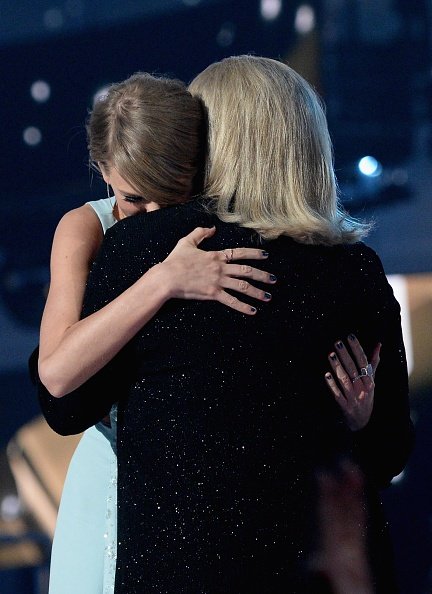 Taylor Swift at 50th Annual Academy Of Country Music Awards — photo 102
