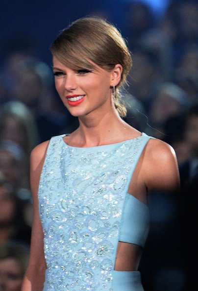 Taylor Swift at 50th Annual Academy Of Country Music Awards — photo 103