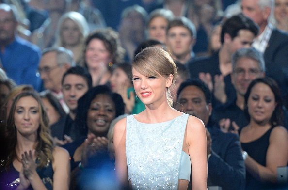 Taylor Swift at 50th Annual Academy Of Country Music Awards — photo 125