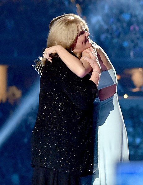 Taylor Swift at 50th Annual Academy Of Country Music Awards — photo 137