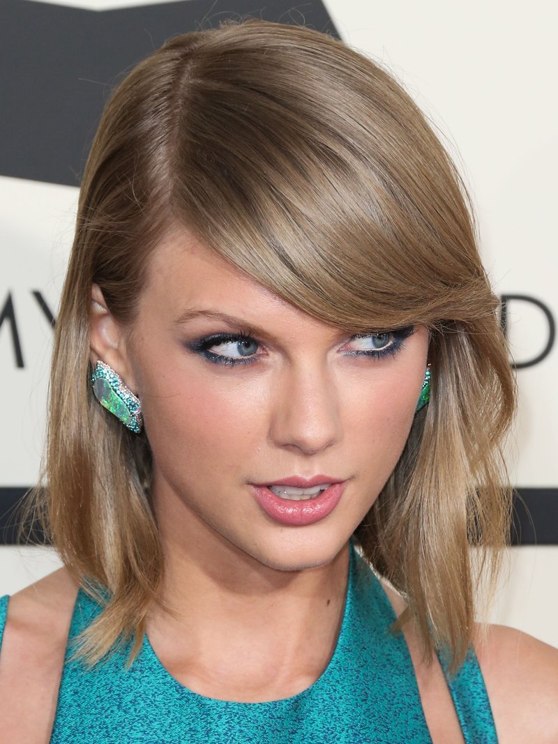 Taylor Swift at 57th Annual GRAMMY Awards — photo 697