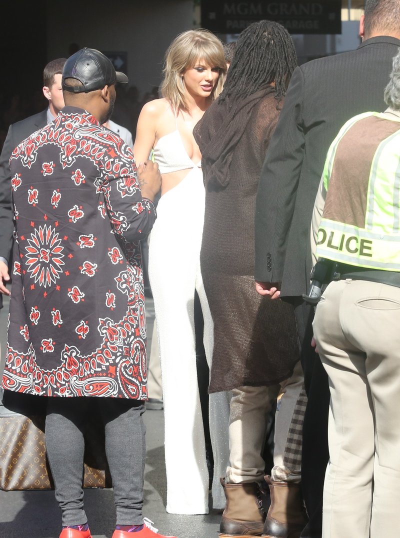 Taylor Swift at 2015 Billboard Music Awards — photo 331