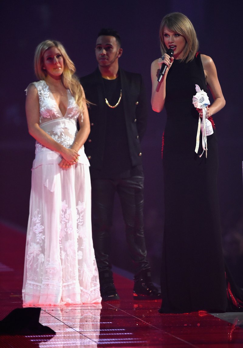 Taylor Swift at 2015 BRIT Awards — photo 51