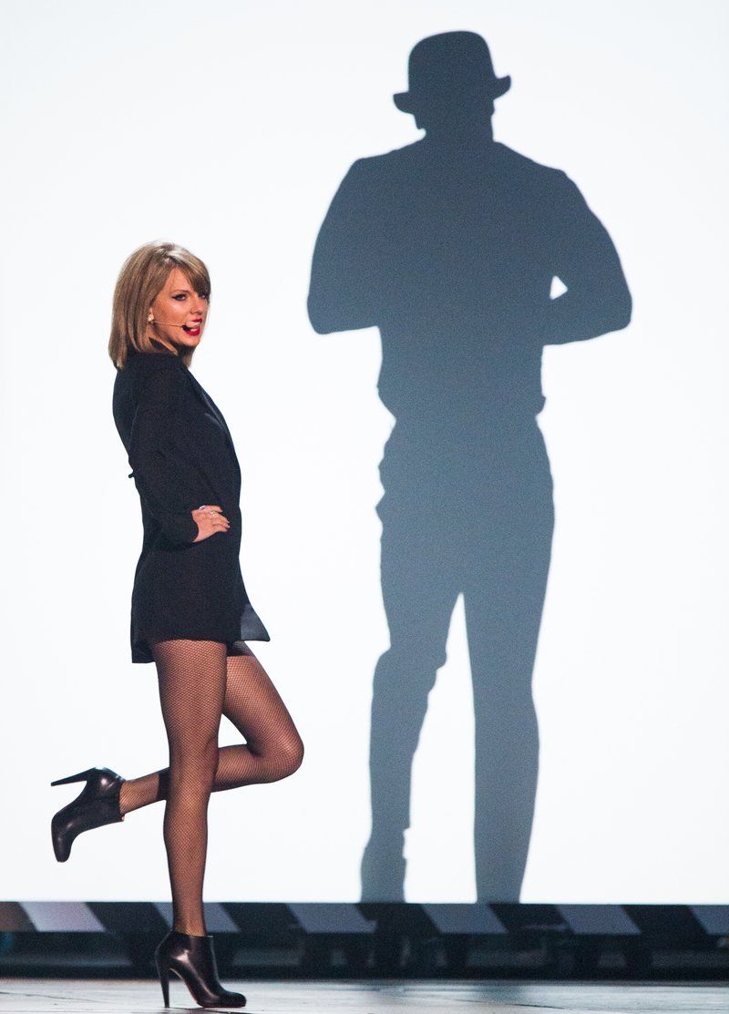 Taylor Swift at 2015 BRIT Awards — photo 146