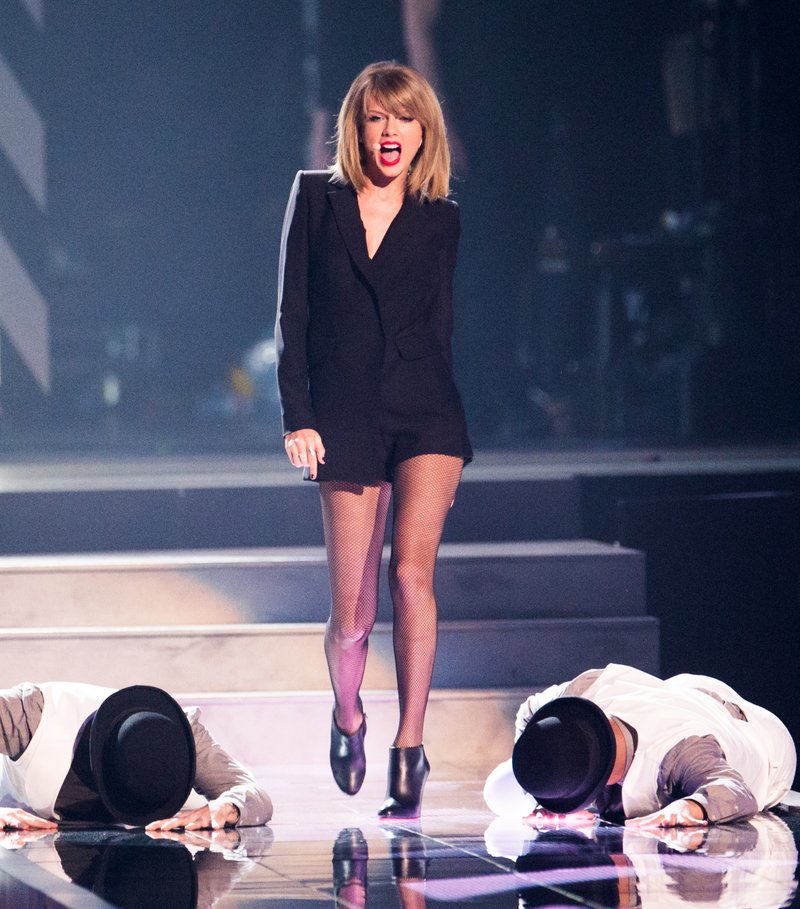 Taylor Swift at 2015 BRIT Awards — photo 148