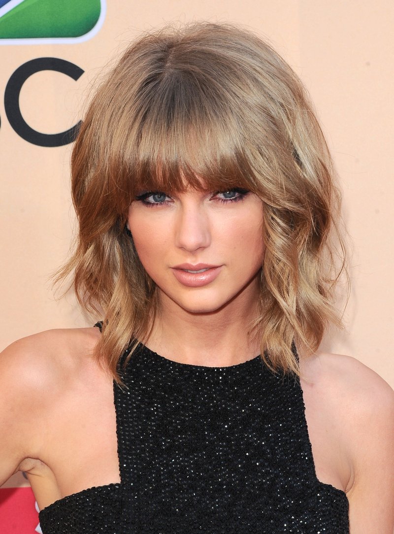 Taylor Swift at 2015 iHeartRadio Music Awards — photo 54