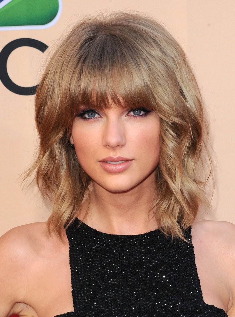 Taylor Swift at 2015 iHeartRadio Music Awards — photo 56
