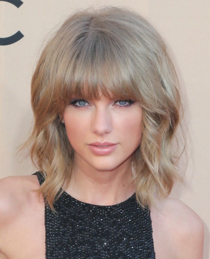 Taylor Swift at 2015 iHeartRadio Music Awards — photo 62