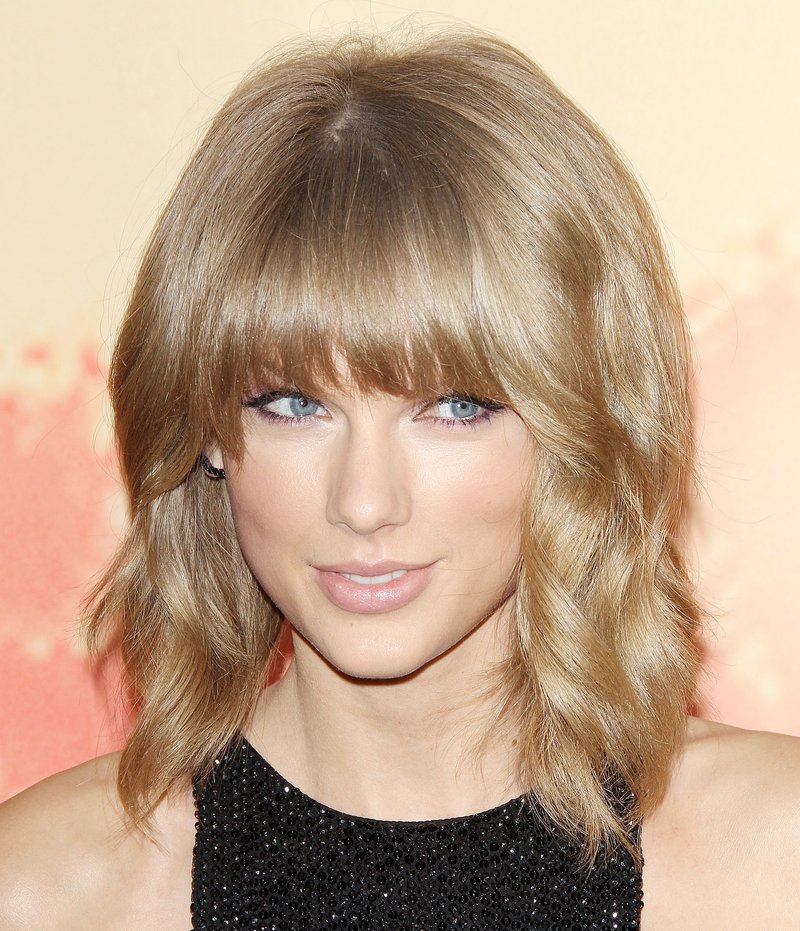 Taylor Swift at 2015 iHeartRadio Music Awards — photo 135