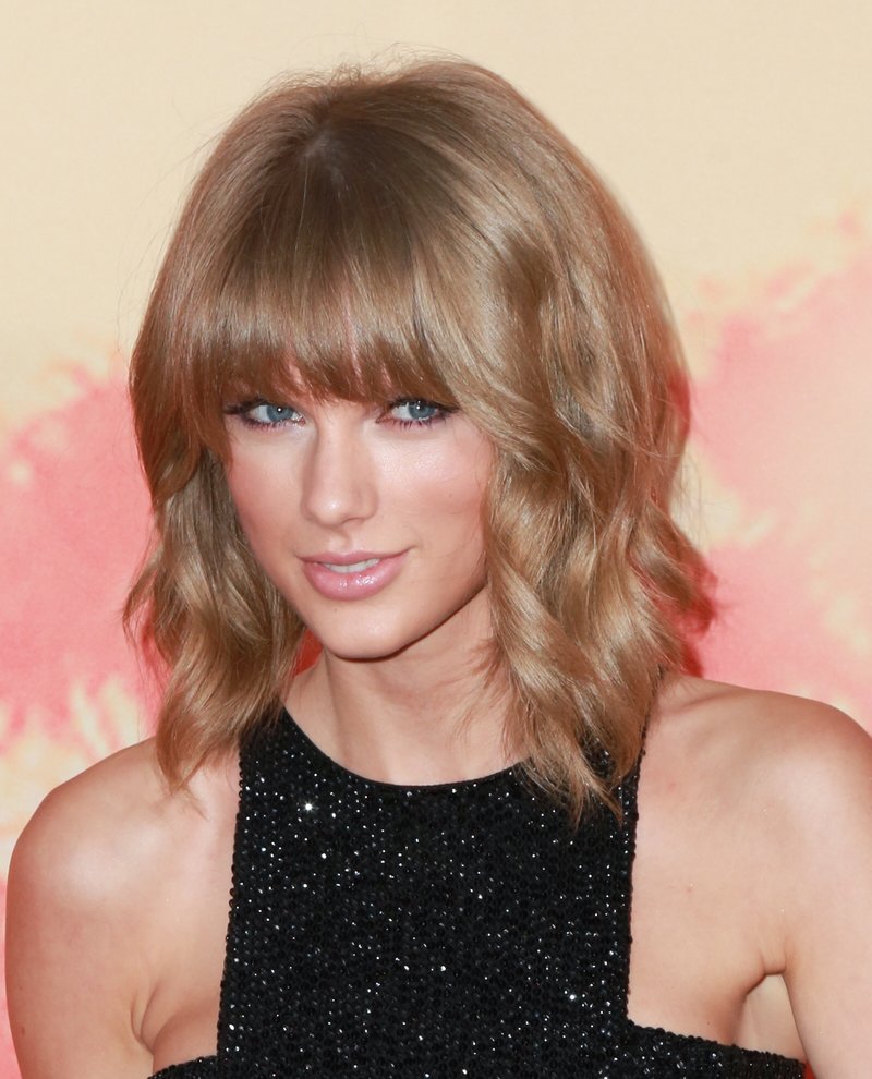 Taylor Swift at 2015 iHeartRadio Music Awards — photo 317