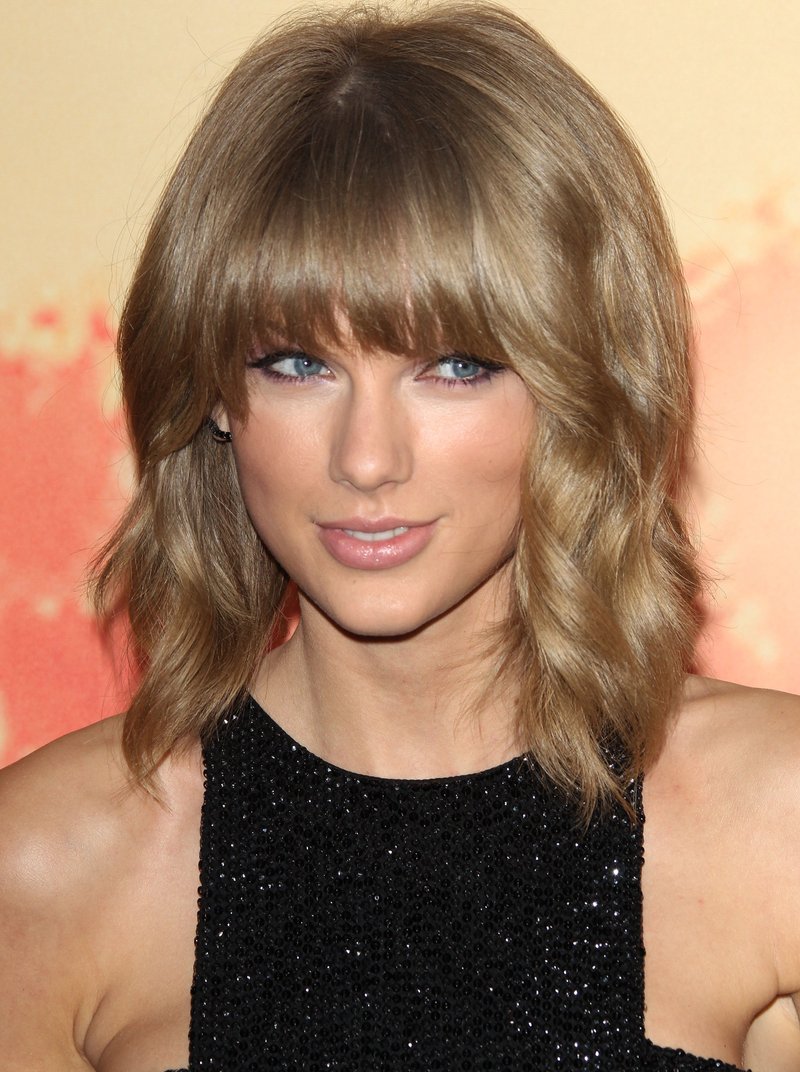 Taylor Swift at 2015 iHeartRadio Music Awards — photo 376
