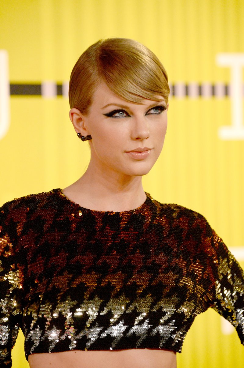 Taylor Swift at 2015 MTV Video Music Awards — photo 19
