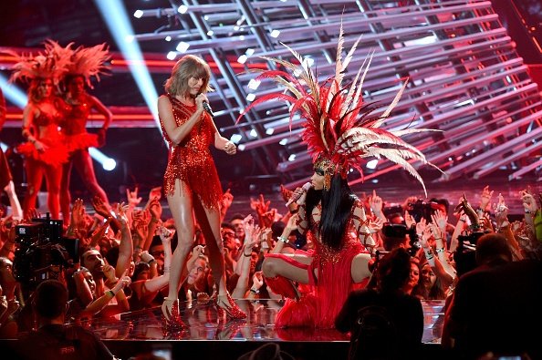 Taylor Swift at 2015 MTV Video Music Awards — photo 116