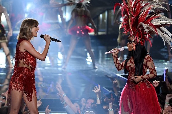 Taylor Swift at 2015 MTV Video Music Awards — photo 118