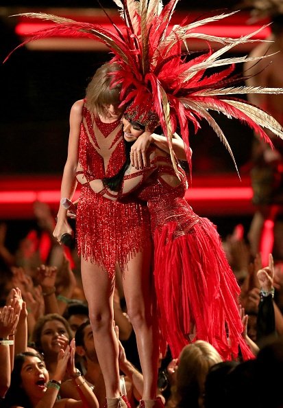 Taylor Swift at 2015 MTV Video Music Awards — photo 123