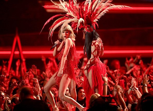 Taylor Swift at 2015 MTV Video Music Awards — photo 125