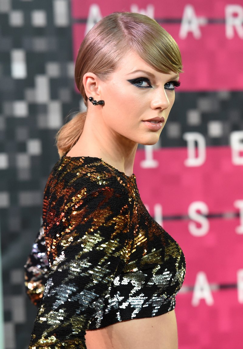 Taylor Swift at 2015 MTV Video Music Awards — photo 165