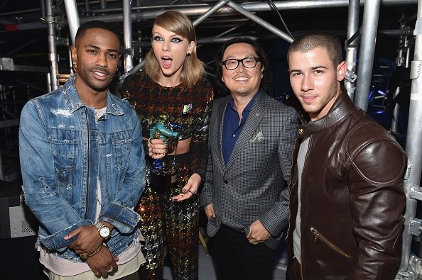 Taylor Swift at 2015 MTV Video Music Awards — photo 168