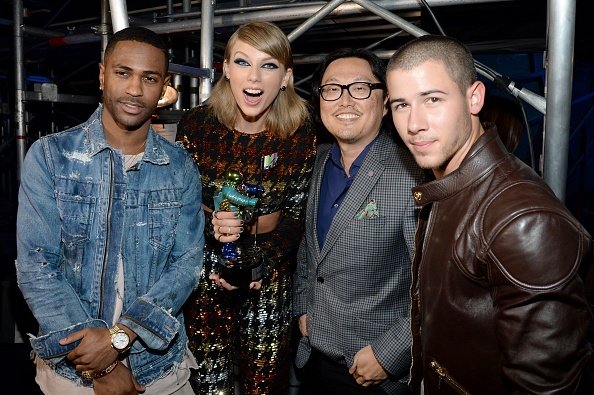 Taylor Swift at 2015 MTV Video Music Awards — photo 173