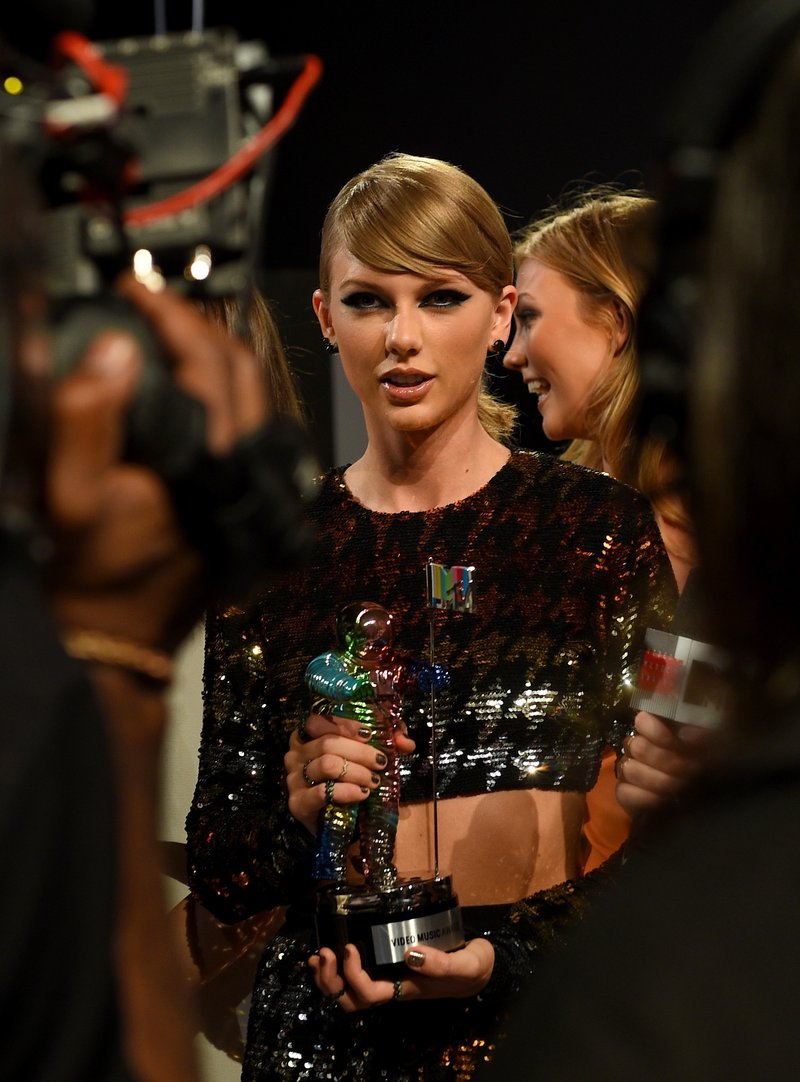 Taylor Swift at 2015 MTV Video Music Awards — photo 199