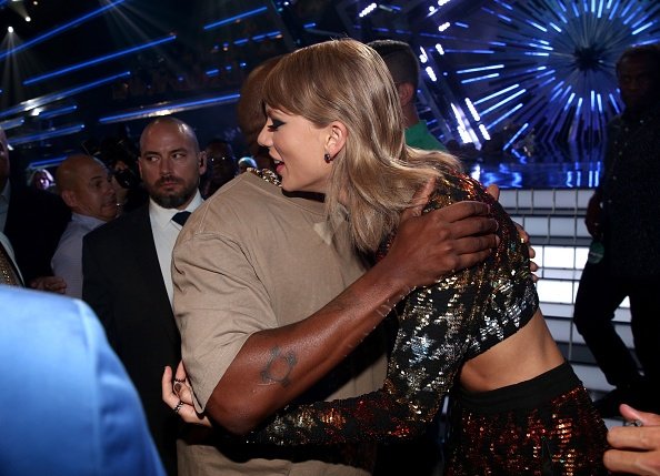 Taylor Swift at 2015 MTV Video Music Awards — photo 200