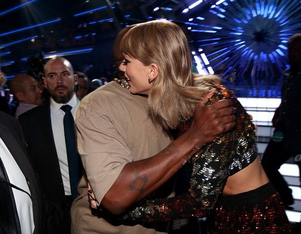 Taylor Swift at 2015 MTV Video Music Awards — photo 206