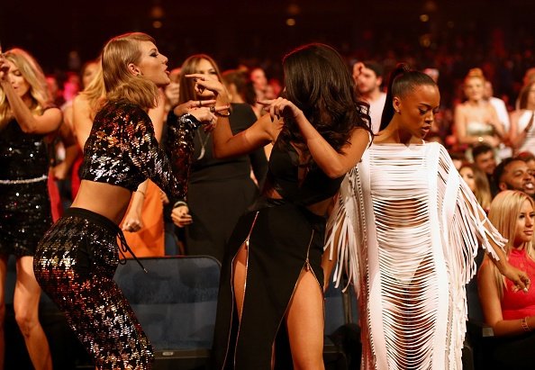 Taylor Swift at 2015 MTV Video Music Awards — photo 213