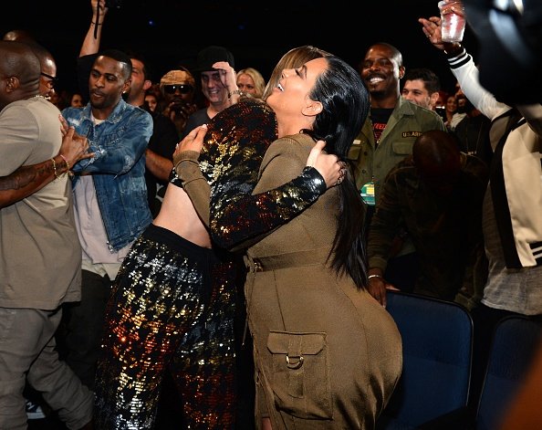 Taylor Swift at 2015 MTV Video Music Awards — photo 215